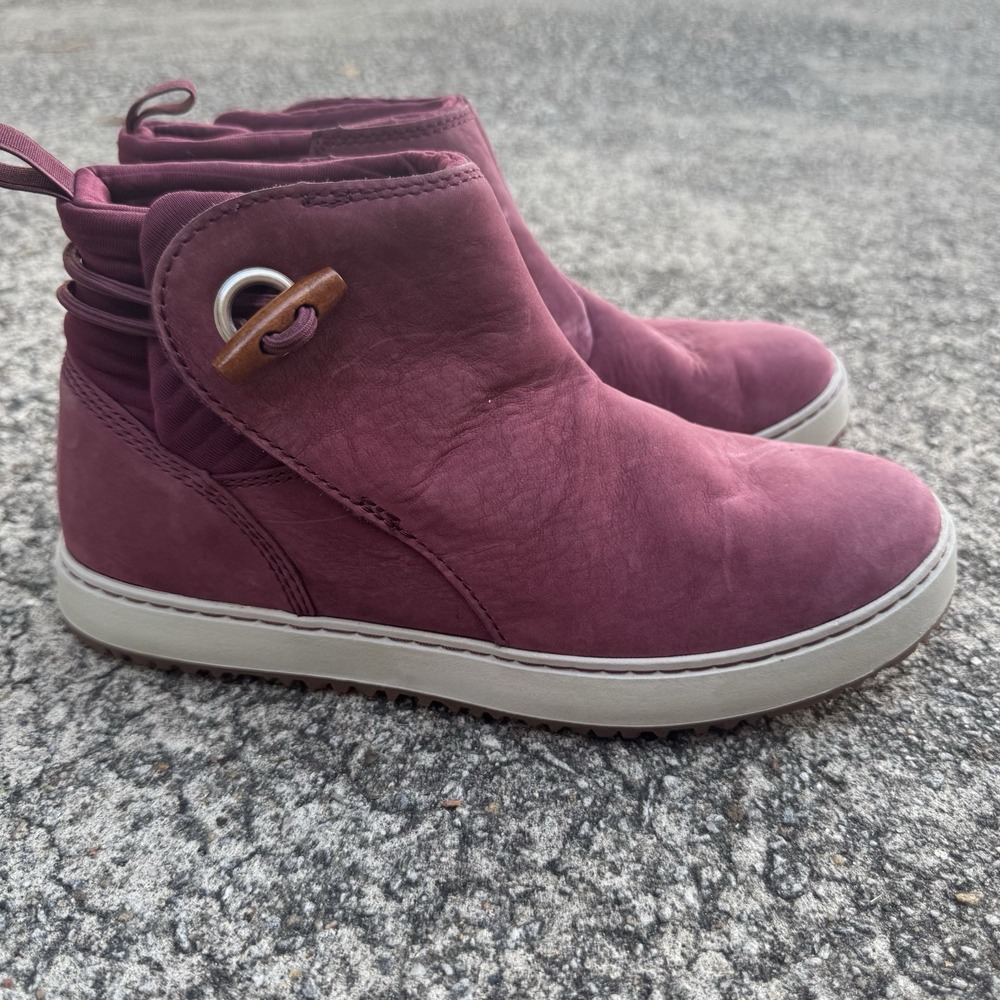 LL Bean Mountainside Toggle Boots Women's 7 M Red Suede‎ Pull On Booties - Picture 3 of 13